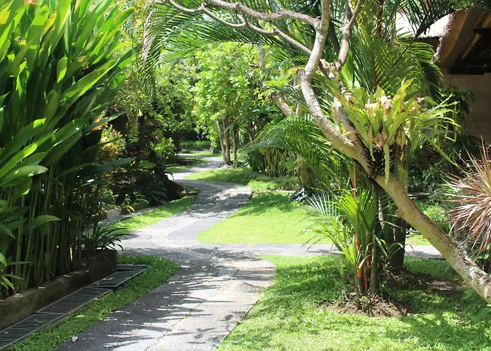 Bali Agung Village 3*