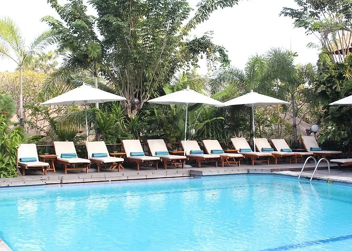 Bali Agung Village 3* Seminyak (Bali)