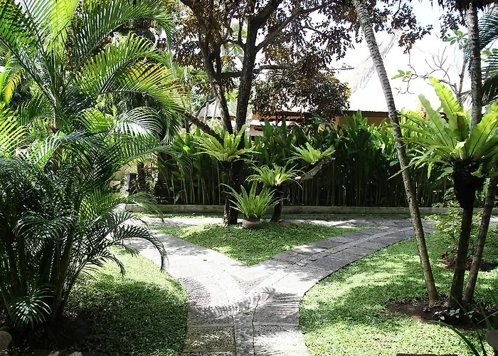 Bali Agung Village 3*